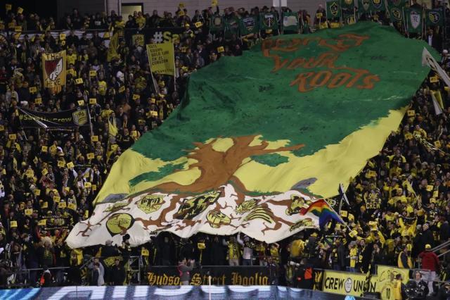 足球直播-美国职业足球的神奇逻辑:先搞球场 后组球队