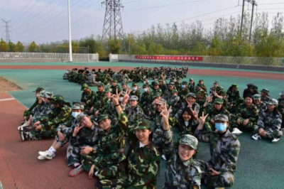 QQ体育直播-老师多次提醒：军校是没有回头路的，如果因为军队待遇好而报考，建议别报！